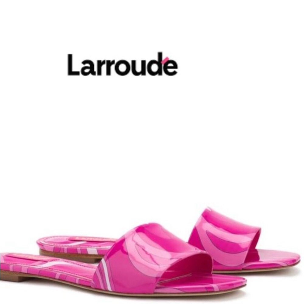Larroude - Ivy Flat Mule Pink Wave print patent leather